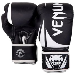 כפפות איגרוף לילדים 101388 VENUM Challenger 2.0 בצבע שחור/לבן