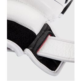 כפפות לחימה עור 101407 Venum Undisputed 2.0 mma בצבע לבן