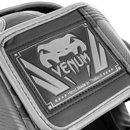 מגן ראש לאגרוף 101413 VENUM Elite בצבע שחור