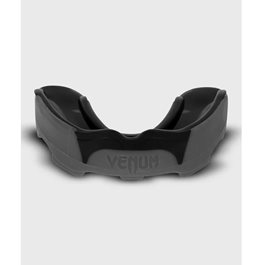 מגן שיניים 101420 Venum Predator בצבע אפור/שחור