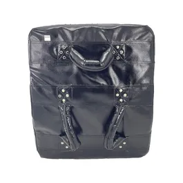 כרית בעיטות 242412 מבית PHOENIX