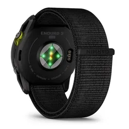 שעון ספורט חכם 242927 דגם ENDURO 3 מבית GARMIN