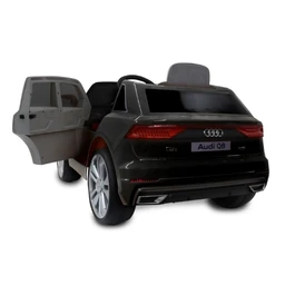 ג'יפ ממונע לילדים 250893 בעוצמה 12V דגם Q8 של AUDI