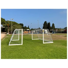 שער כדורגל מקצועי נייד דגם פרמיום 800213 בגודל 5/2 מטר עם מסגרת אחורית כמו הקורות והמשקוף מבית CITYSPORT