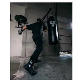 נעלי איגרוף 251058 Boxing Predator II Shoes 2.0 מבית TITLE שחור