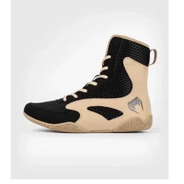 נעלי איגרוף 251065 Contender Boxing Shoes מבית VENUM שחור/חול