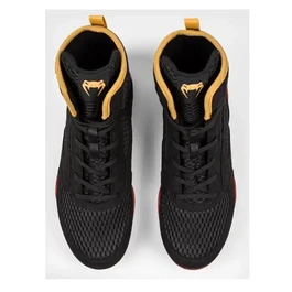 נעלי איגרוף 251066 Contender Boxing Shoes מבית VENUM שחור/זהב/אדום