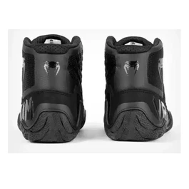 נעלי היאבקות מקצועיות 251072 מבית VENUM