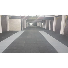 אריח דו שכבתי לחדר כושר 251073 בגודל 100/100/2 ס"מ צבעוני קלאסי מבית CITYSPORT