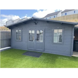 מחסן עץ 251083 בגודל 5/6 מטר בעובי 45, דגם VANQUARD מבית DUNSTER HOUSE