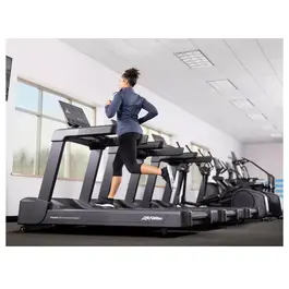 מסלול ריצה מקצועי 251238 דגם Aspire Treadmill מבית LIFEFITNESS