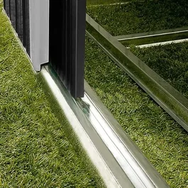 מחסן מתכת 251334 בגודל 1.94/1.10 מטר מבית GARDEN TOP