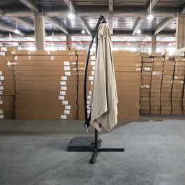 שמשיה רגל צד מרובעת 251366 בגודל 2.5/2.5 מטר מבית CITYSPORT