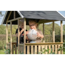 בית עץ לילדים 261580 כולל מגלשה וארגז חול, תוצרת הולנד